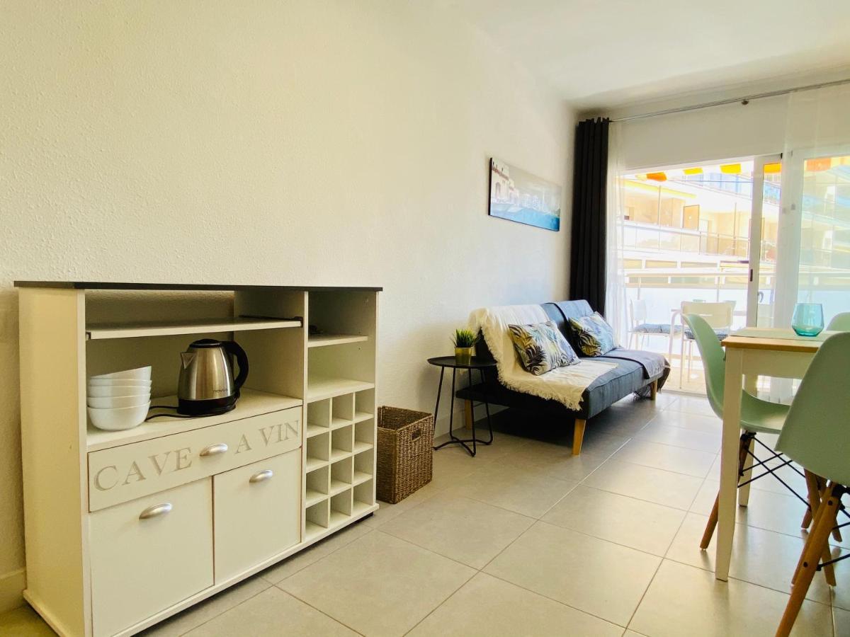 Golden Cambrils Apartment Exterior photo